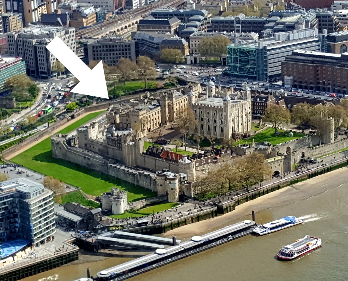 BeeRfeater's tweet photo. After 8 years living here, it still surprises us when delivery companies are "unable to find our address!" ๐คฃ๐ฐ๐ฌ๐ง
#DXExpress @BlindsDirectGB https://t.co/kMWVe8tvxm