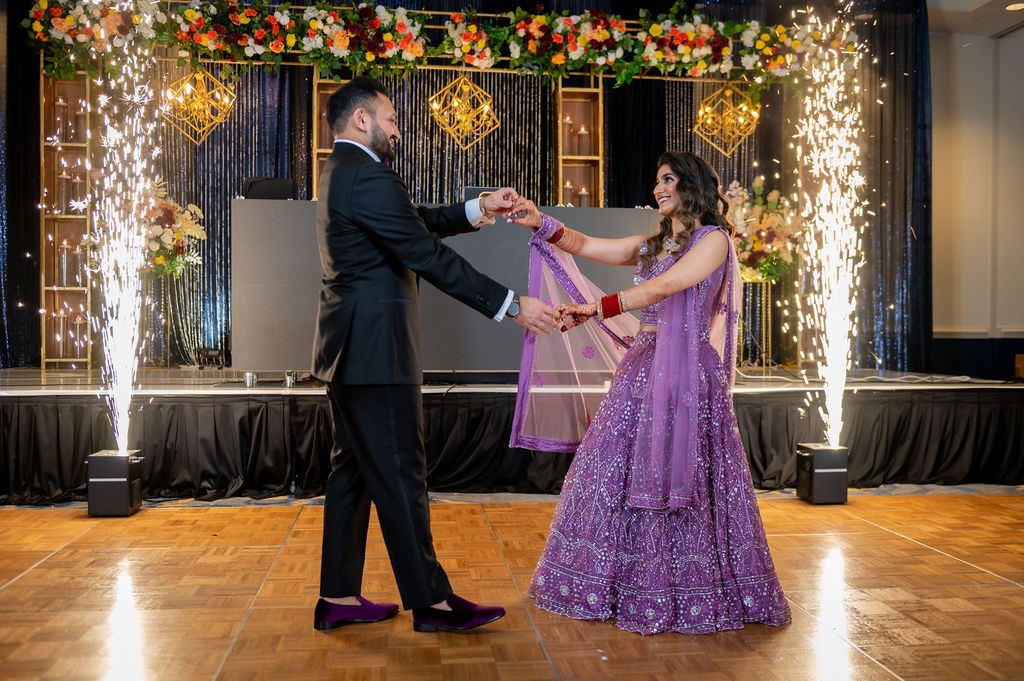 Embrace the vibrant traditions of South Asian weddings at Margaritaville Lake Resort! This article by <a href="/indoamericannew/">Indo-American News</a> highlights the beautiful fusion of culture and romance. Learn more about South Asian weddings with us:  bit.ly/3KiOUmz