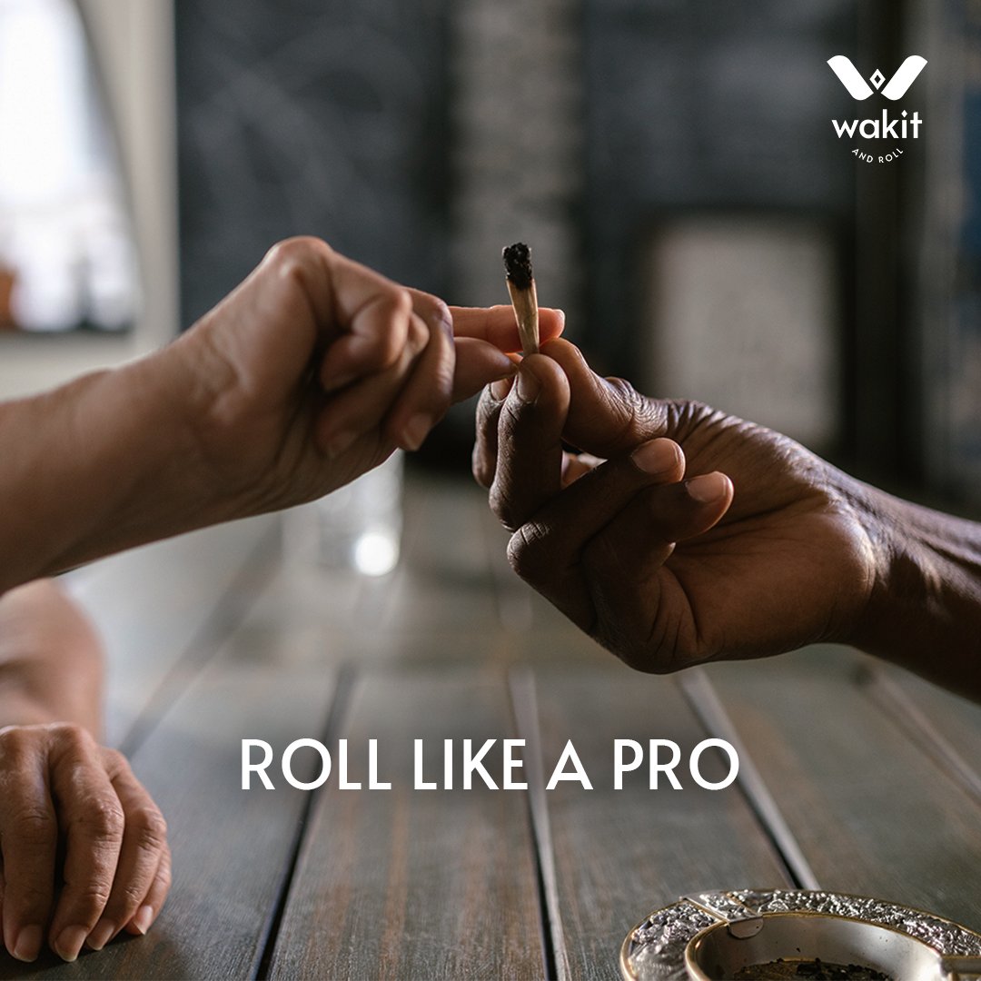 Upgrade your rolling game with Rollbotz by Wakit Grinders! 
Precision, power, and convenience in one sleek device. 
Roll Like a Pro, every time.🌿 🔥 
#rollbotz #wakitgrinders #rolllikeapro