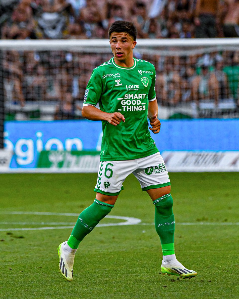 bouchouari_fp's tweet photo. 📔 Album photo • #ASSEQRM 📸❤️
#ASSE #SaintEtienne #Verts #Football #Ligue1 #StadeGeoffroyGuichard #ChaudLesVerts #AllezLesVerts #ForzaASSE #ASSEFamily #FansASSE #GreenTeam #ASSEFans #ASSENation #FiertéVerte
#bouchouari #benjaminbouchouari #teambouchouari #asse #teamasse https://t.co/GLN6emF6jP