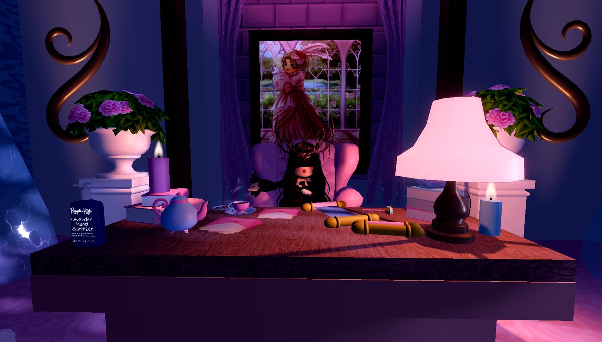 NikkoSolRH's tweet photo. In love with this picture!

#royalehigh https://t.co/UP3Z2I101l