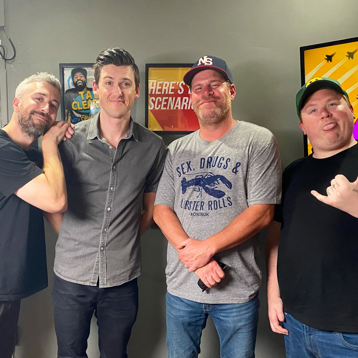 Today’s episode is LIVE with our guest @SteveRannazzisi ! We discuss spartans and ninjas, prom night stories, and getting out of jury duty. Out now wherever you get your podcasts and premiering on YouTube at 5pm. @IamMikeCannon @IAmMikeFeeney @BrendanSagalow