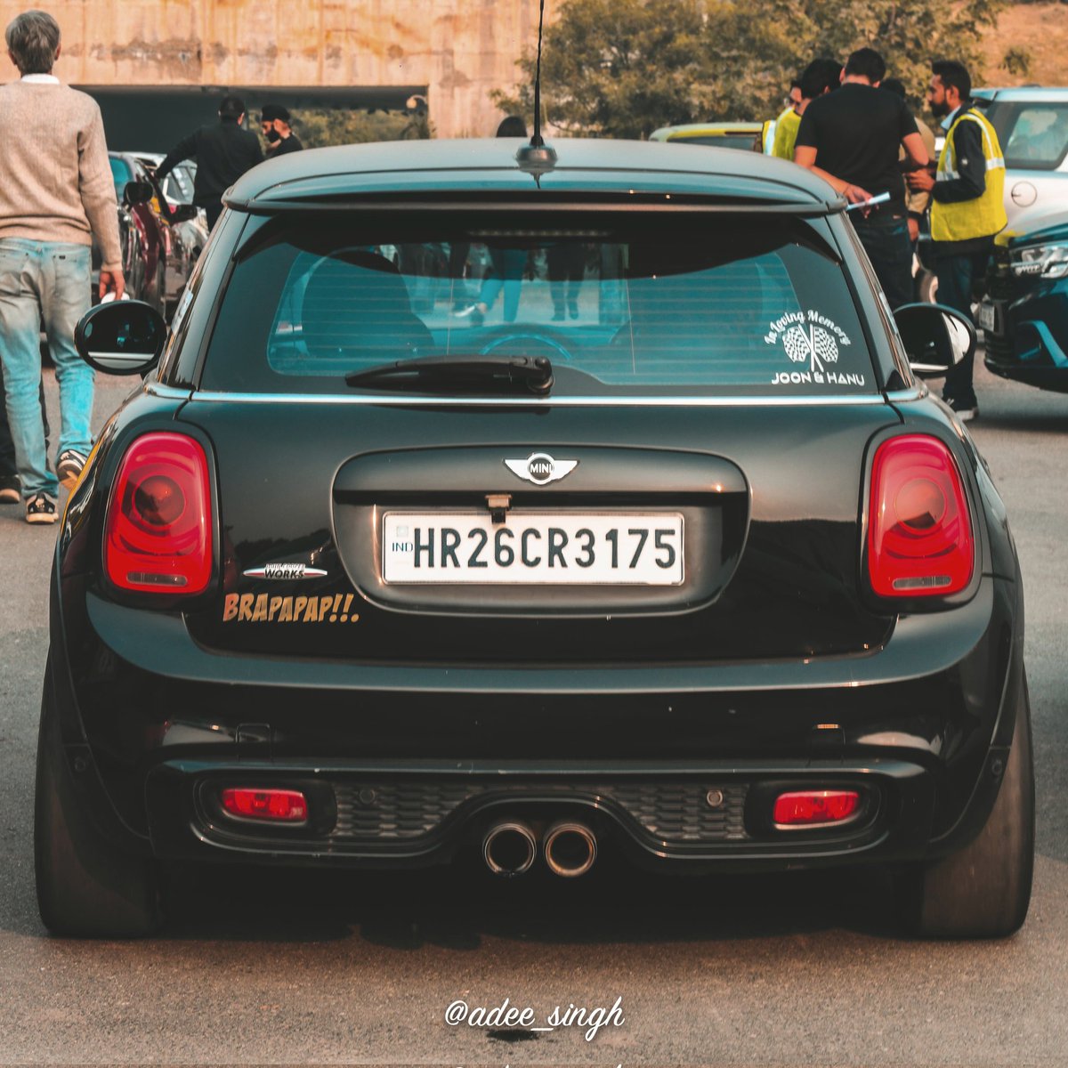 AdeeSinghh's tweet photo. Easily amongst my favourite cars in the world 😍🤤 is the @MINIOfficial_IN @MINIUSA Cooper.

A sureshot pocket rocket, and the best bit are its dimensions. Easy to park, easy to manoeuvr. 🤝🤝 https://t.co/mYEa6VRfah