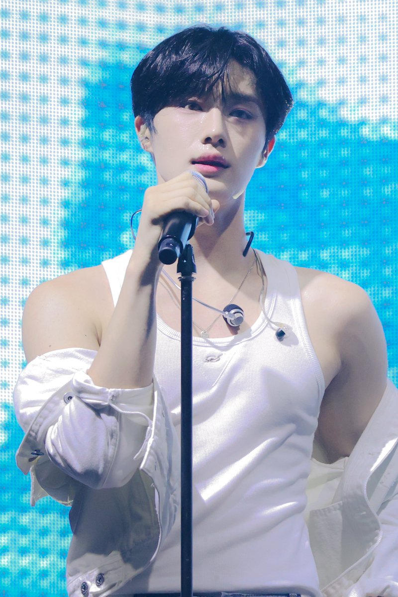 DD_0908's tweet photo. 230820

#CIX #현석 #HYUNSUK https://t.co/82GPt67ewc