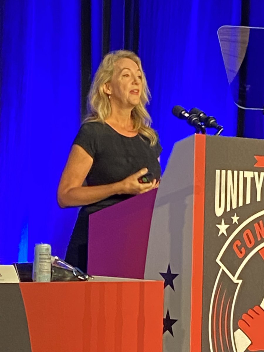 iamunioncanada's tweet photo. Haley Rushing, Co-Founder of @PurposeInst elaborates on the research they have conducted, which helps our #Vision of a #BetterFuture #IAMUnity #SanDiego
Haley Rushing, co-fondatrice de @PurposeInst, détaille les recherches qui aide notre #Vision d'un #MeuilleurAvenir https://t.co/2BvruVHHPo