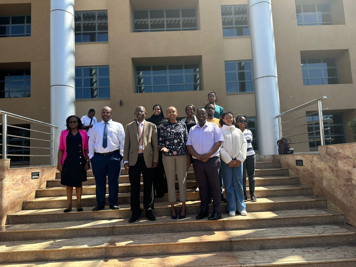 usiu_psa's tweet photo. Successful Day 1 of Pharmaceutical Supply chain Management training https://t.co/IEa4QsFvwN
