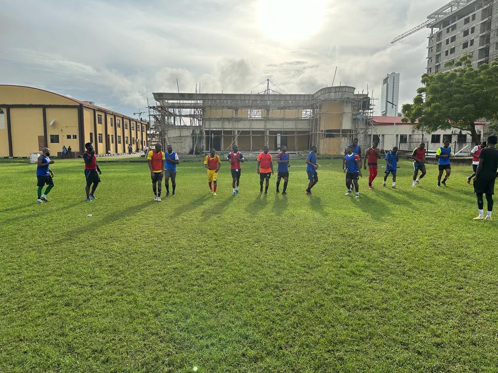 It was my pleasure to watch the male and female football teams of @NbaLagos train last Saturday ahead of the NBA AGC football competition scheduled to hold this week. Wishing them the very best!