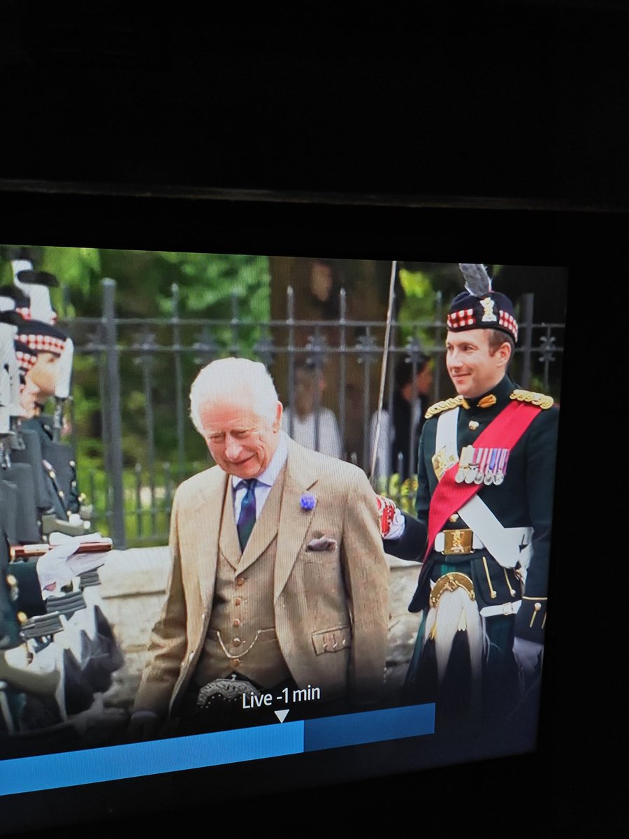 Has <a href="/joelycett/">Joe Lycett</a> been protecting His Majesty today??