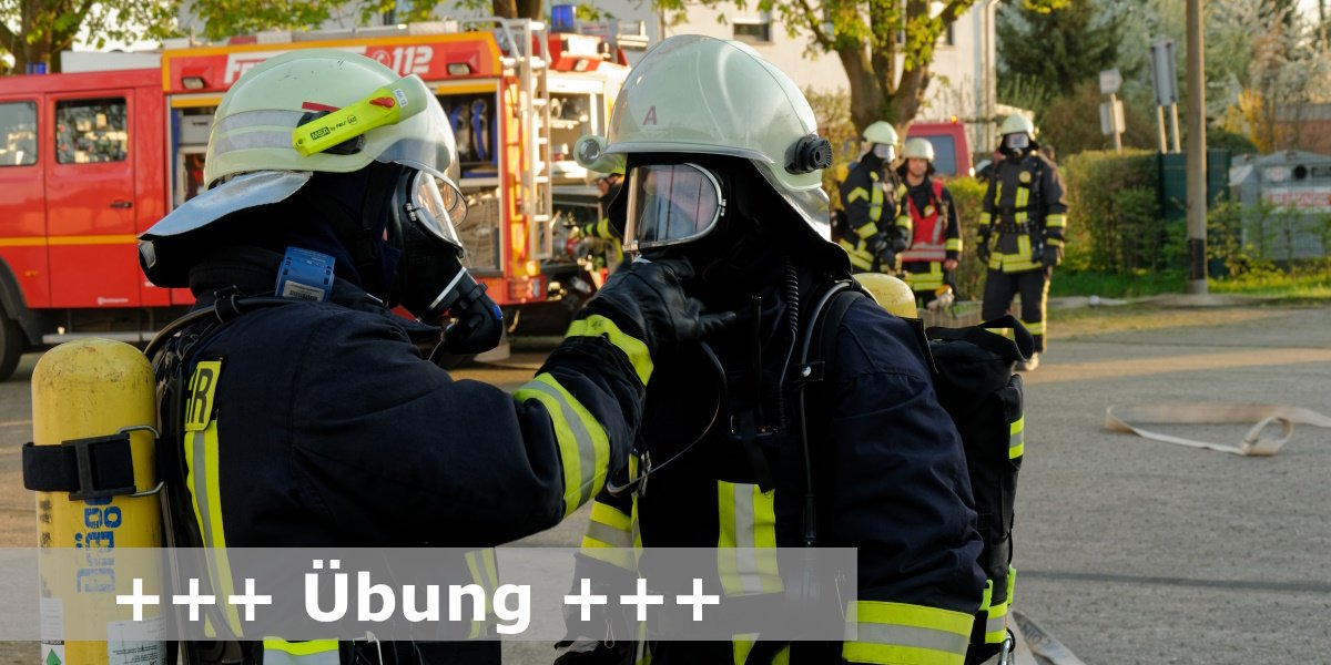 FF_Rheinbach's tweet photo. #Infotweet | Heute findet ab 19:30 Uhr eine #Einsatzübung in Oberdrees statt. Das #Übungsszenario ist ein #Brand in einer Halle mit Menschenleben in Gefahr. Von daher: Auch wenn ihr zahlreiches #Blaulicht in #Oberdrees seht – es handelt sich lediglich um eine #Übung! https://t.co/1ALCHfIw0O
