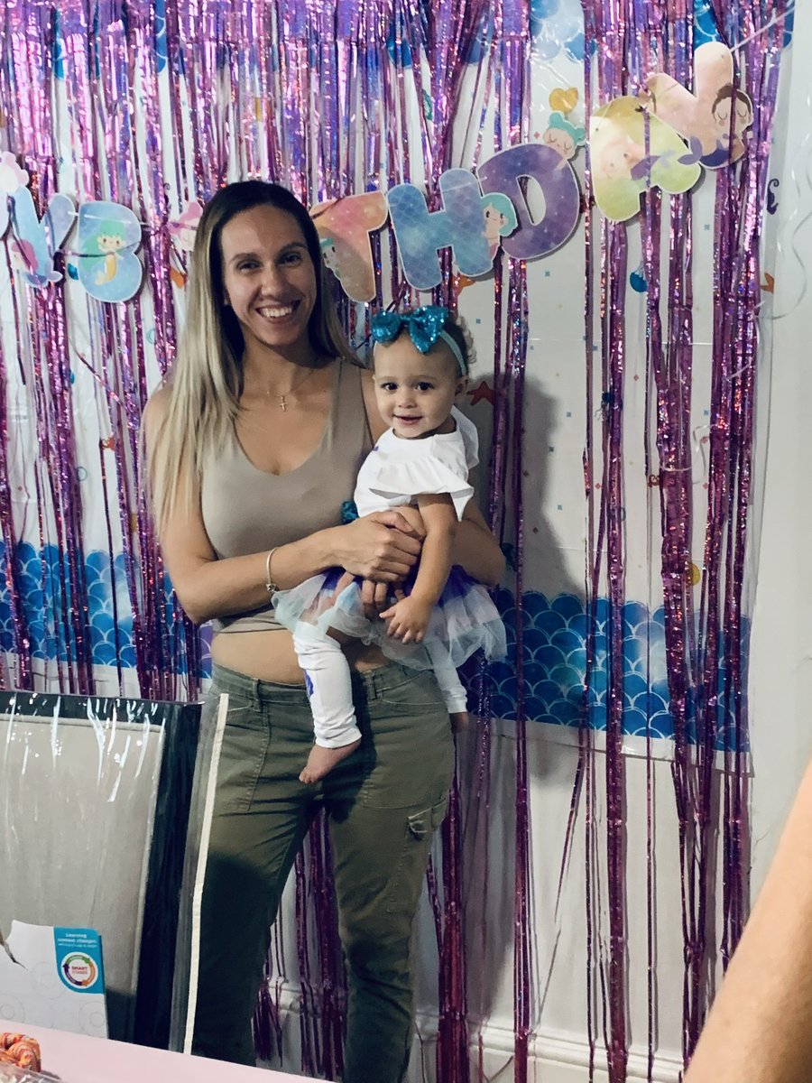 noliejayy's tweet photo. My baby turned 1 this weekend. Seems crazy how fast time is flying. #cherisheverymoment #motherhood #daughter https://t.co/OAOd8hRQCk