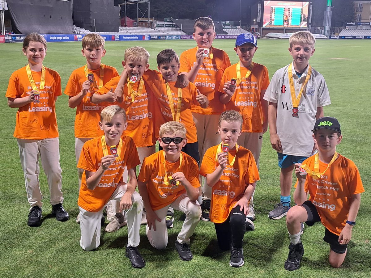NazeingCricket's tweet photo. A big well done to our Under 11s who took part in the mini-matchplay at the @EssexCricket County Ground last Thursday 🏏 
Lots of fun had by all and a well done to Jake for winning the throwing competition for those 10 and under 👏 

#YouScallops #future https://t.co/x4woohKNwo