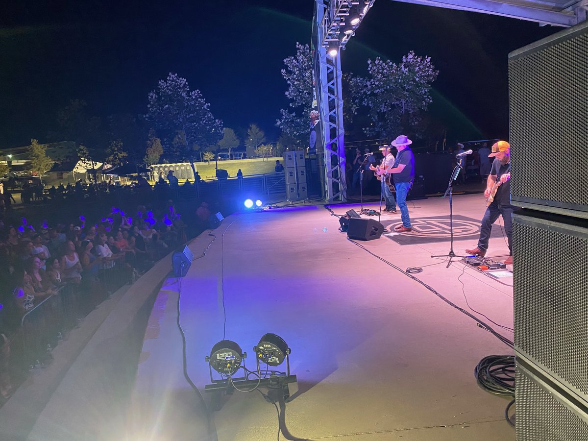 BudaSalsaFest's tweet photo. What a weekend.

We can not wait to see everyone in 2024. https://t.co/cDCAKxb7K1