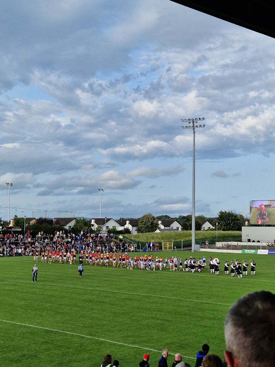 Valeriemyron's tweet photo. #hurlingforcancer https://t.co/ri5bRgd6Pj