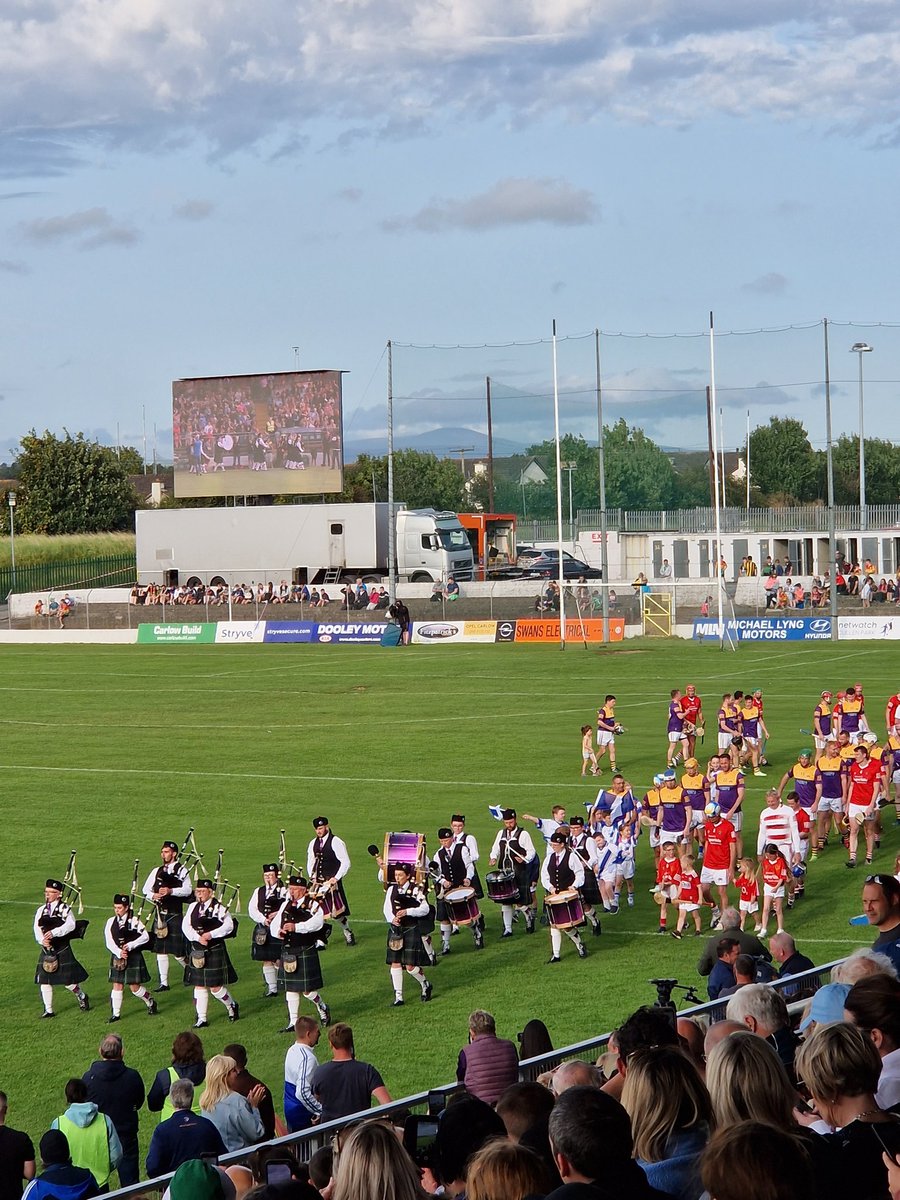 Valeriemyron's tweet photo. #hurlingforcancer https://t.co/ri5bRgd6Pj