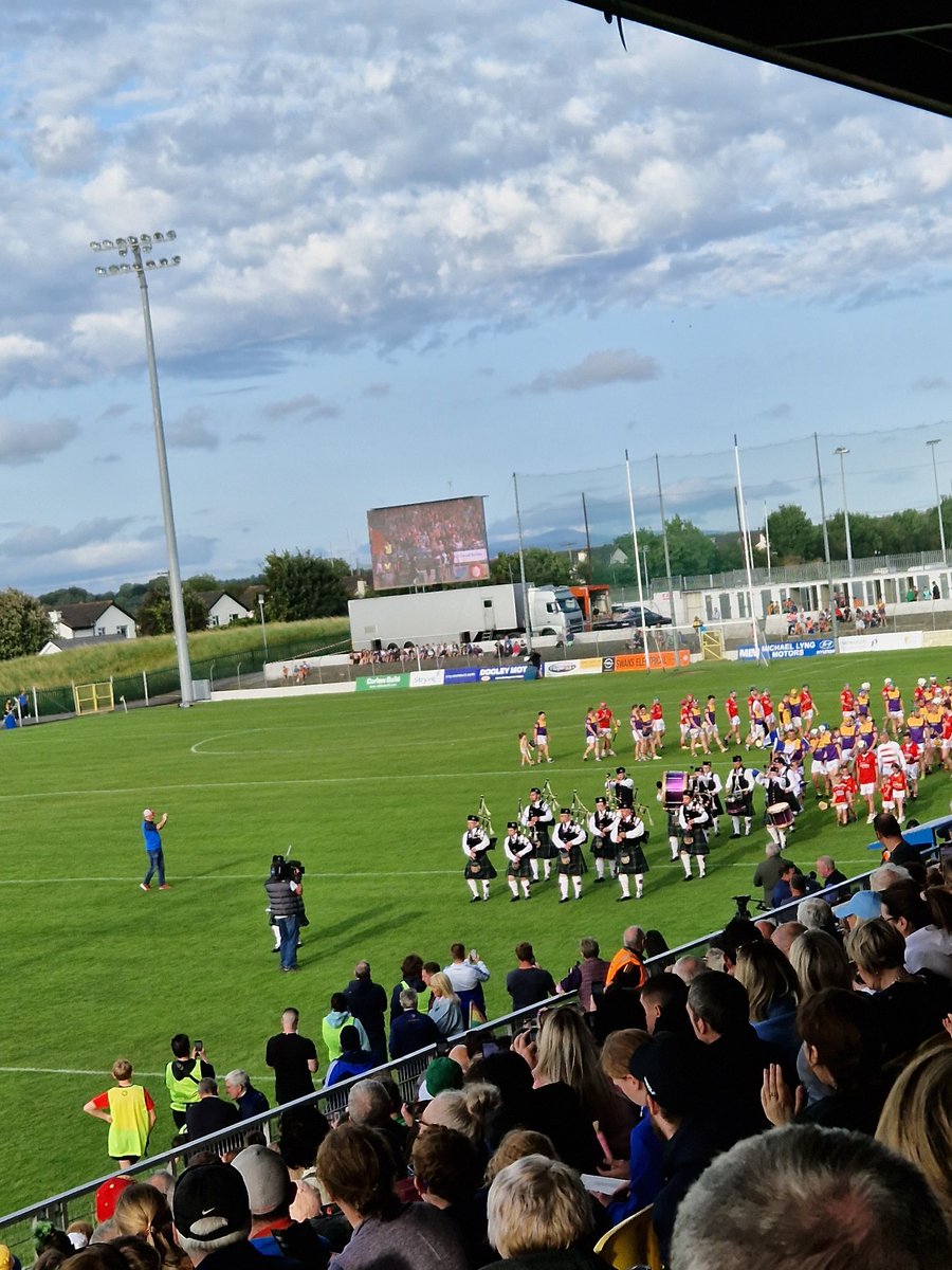 Valeriemyron's tweet photo. #hurlingforcancer https://t.co/ri5bRgd6Pj