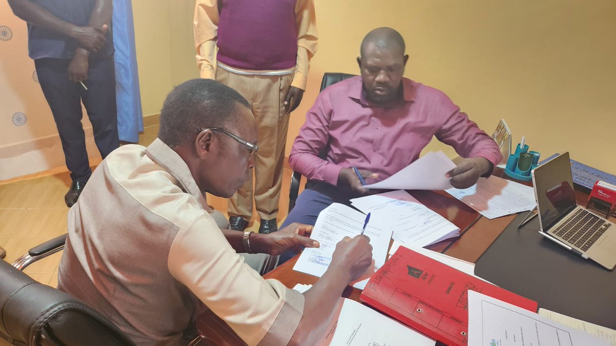 Today, August 21, 2023, we signed an MOU between Pamoja for Transformation and Kabondo West Smallholder Aquaculture Group (KWSAG) for partnership and engagement in aquaculture enterprise. The purpose of the MOU is to establish a framework for cooperation and partnership and work