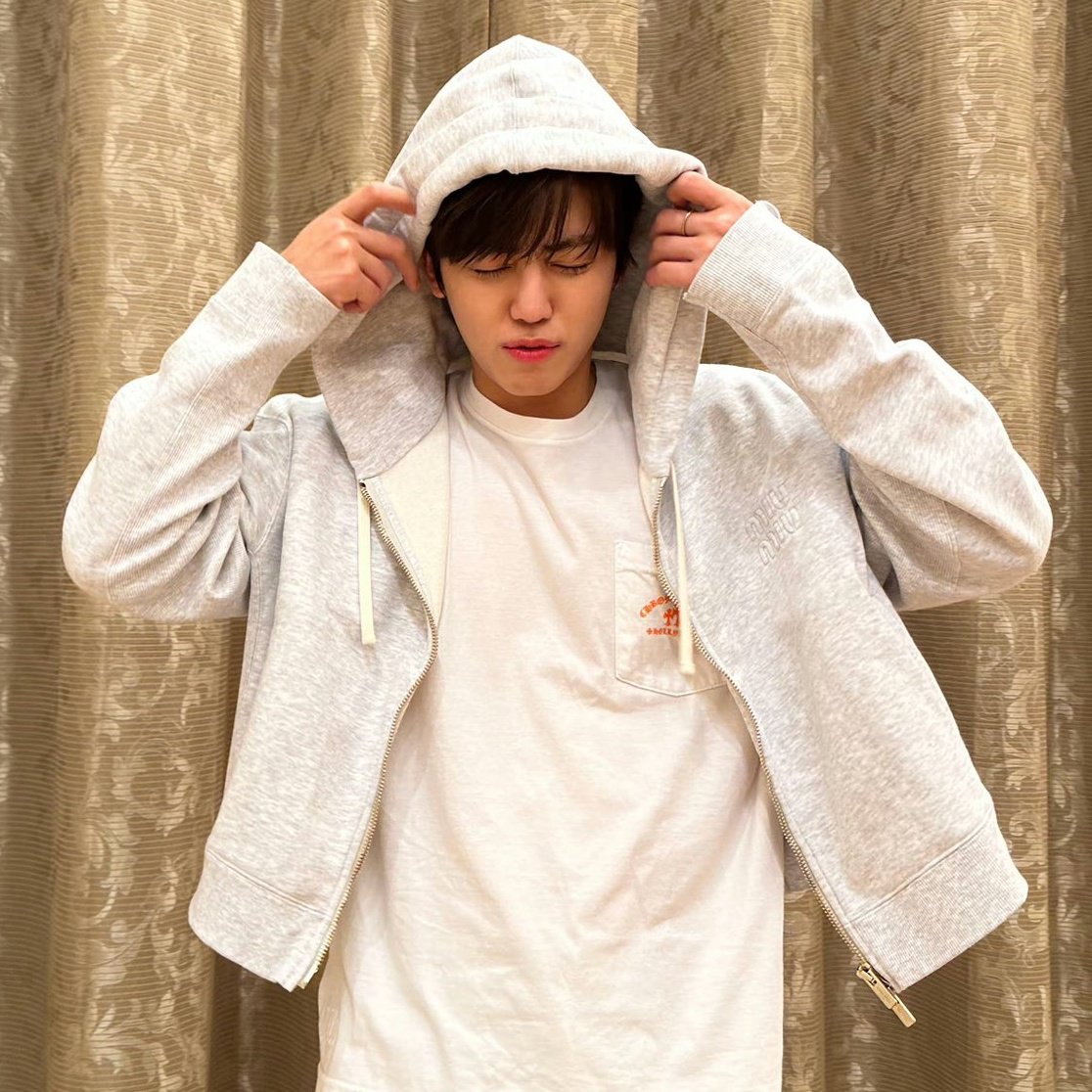 hourIy jaemin tweet media