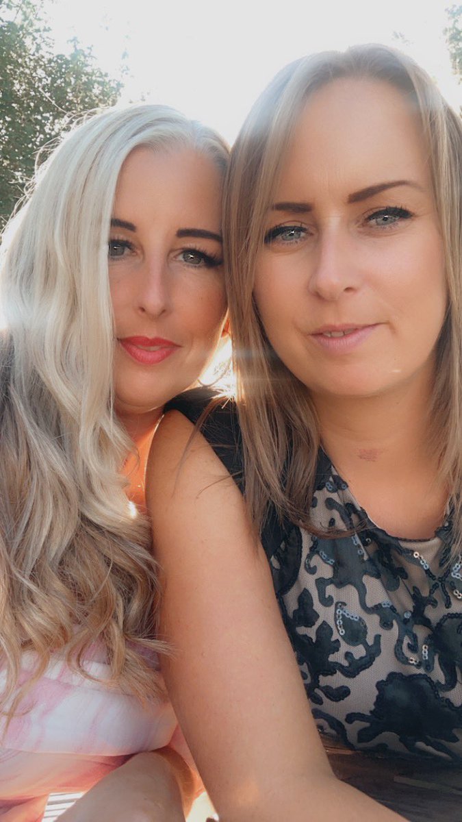 Beautiful evening for a beautiful wedding 💒 🥰 @claireimogen28