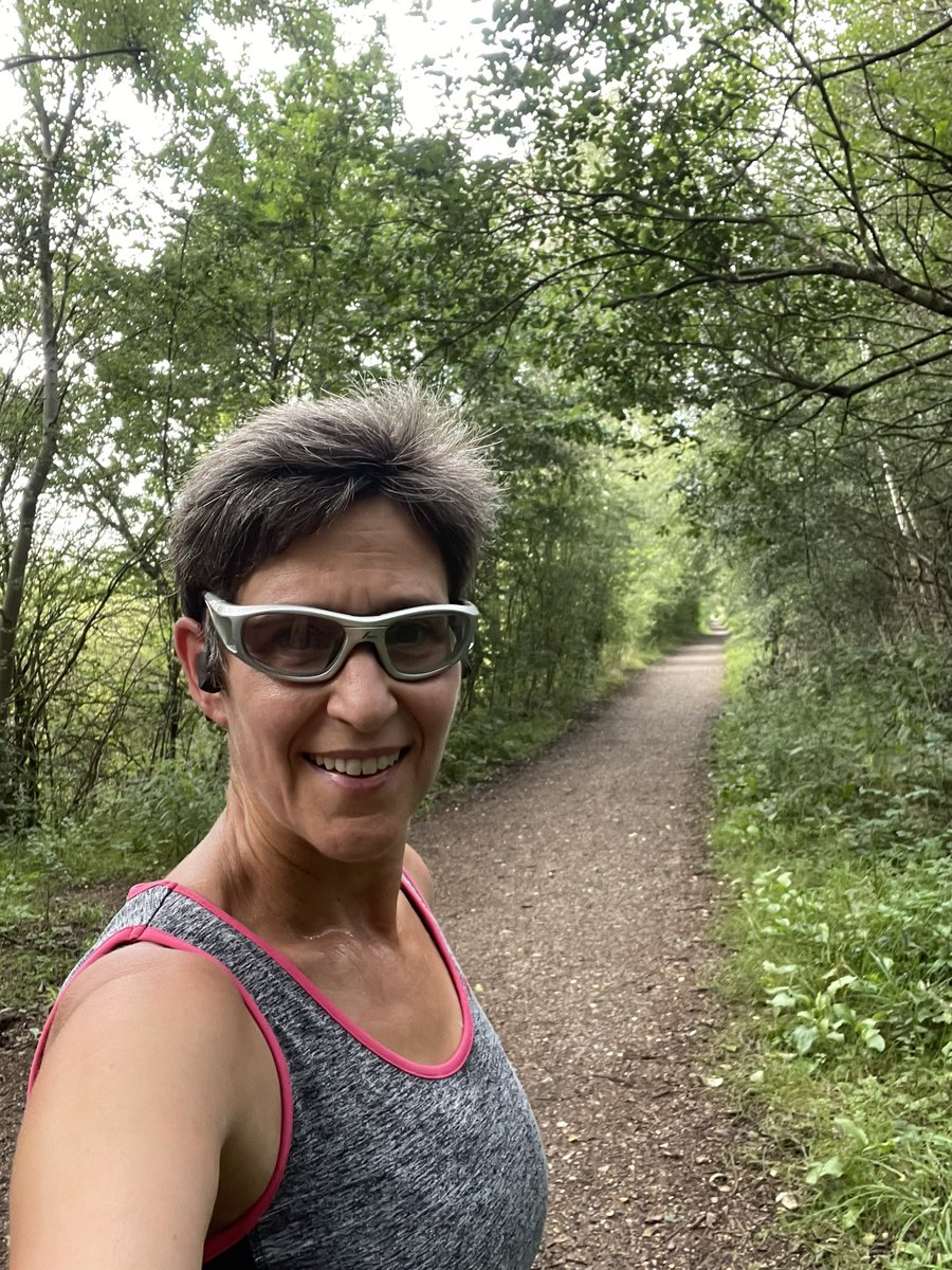 Another joyous trail run #AHPsActive wonderful 😁 #running <a href="/WeAHPs/">WeAHPs 💙</a> <a href="/DerbyOT/">Derby OT</a> getting ready for #WellbeingWednesday <a href="/Ruth_Hawley/">Ruth Hawley (she/her)</a> 😃