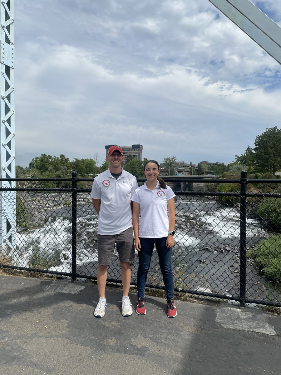 Apparently @elmyers20 and I have a tradition where we wear the same lab shirt and take pictures by rivers at AFS meetings. Pic on the left this year at #afs153 in Grand Rapids, pic on right from last year in Spokane. 😆