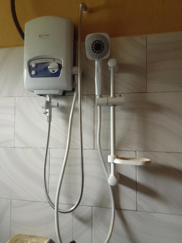 Simon Peter tweet media