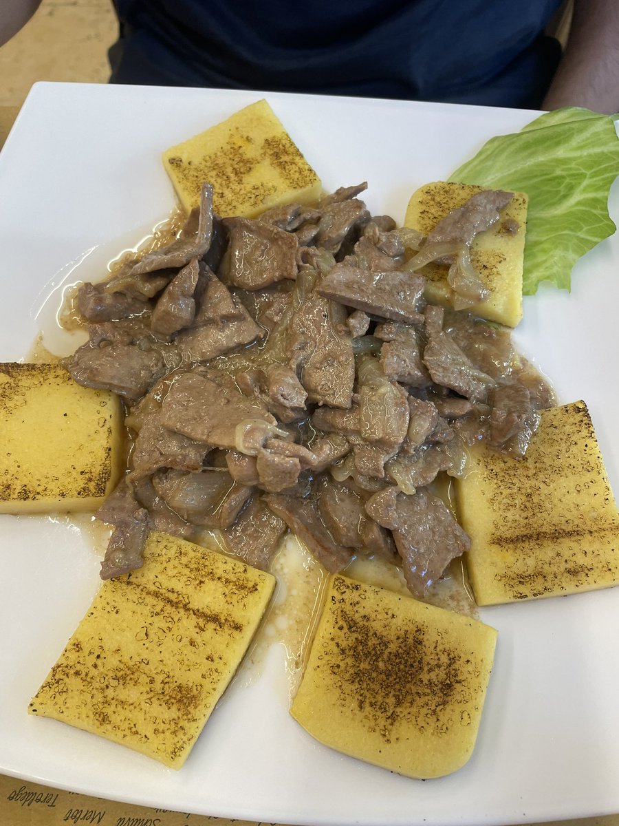 AllenGunner_'s tweet photo. We still eat our liver on vacation… Veal liver Venetian style. https://t.co/6i0ltjeARI