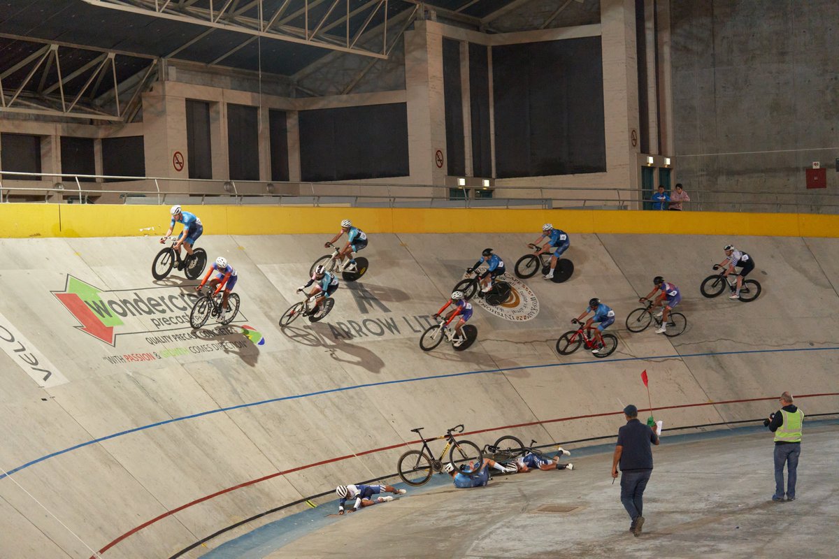 DSV SHIFT Academy tweet media