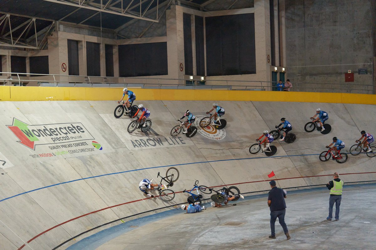 DSV SHIFT Academy tweet media