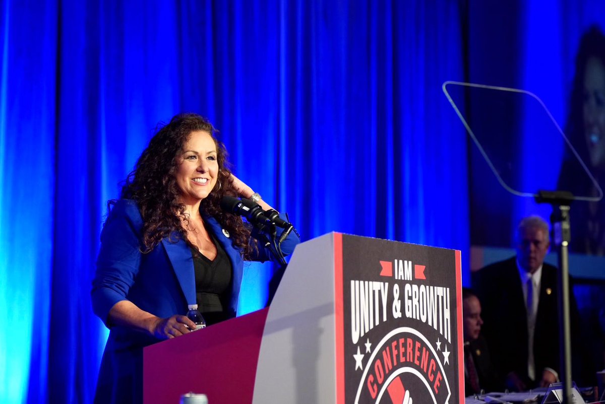 CaliforniaLabor's tweet photo. Building our future, sector by sector means all workers who want to join a union, should be able to join without fear of retaliation from their bosses. #unionizecalifornia #IAMunity https://t.co/57m6eVUkMd