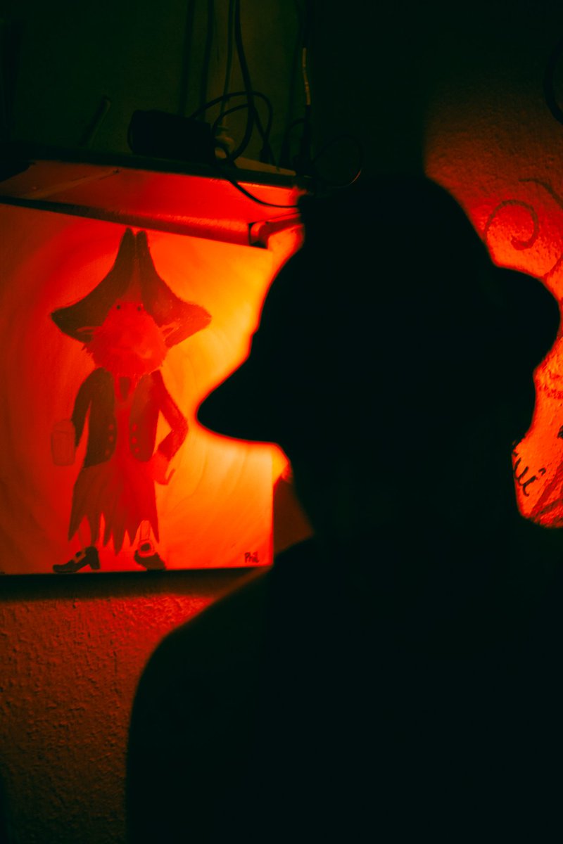 Schlumpf im Sumpf
Sumpf - Darmstadt - 2023

#Fotografie #fotomontag #darmstadt #nachtleben