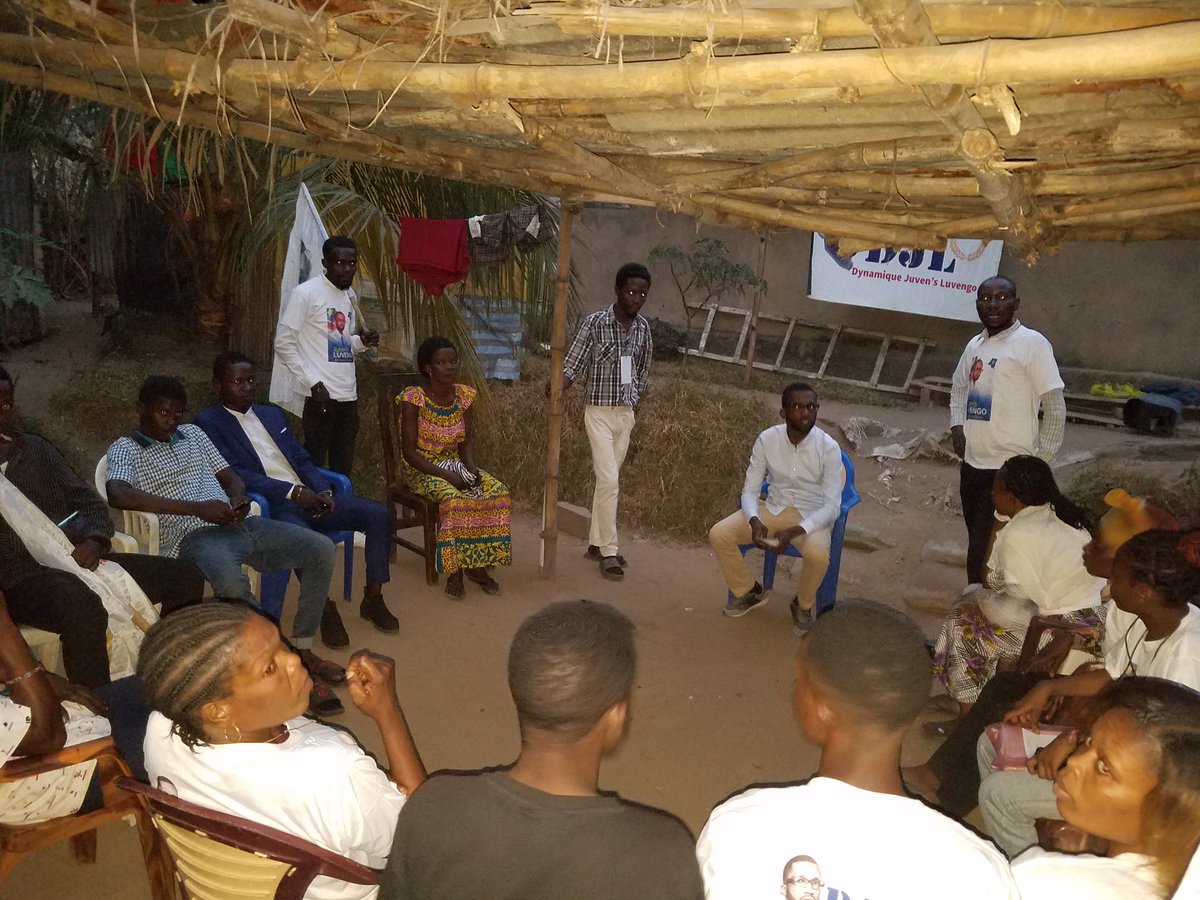 JuvensLuvengo's tweet photo. Dimanche 20 août 2023

« Fidèle à notre politique de proximité, ratissage large de Kindele, dans la commune de Mont-ngafula. »
#Avec_Dieu_Nous_Vaincrons https://t.co/GNE6AmV2be
