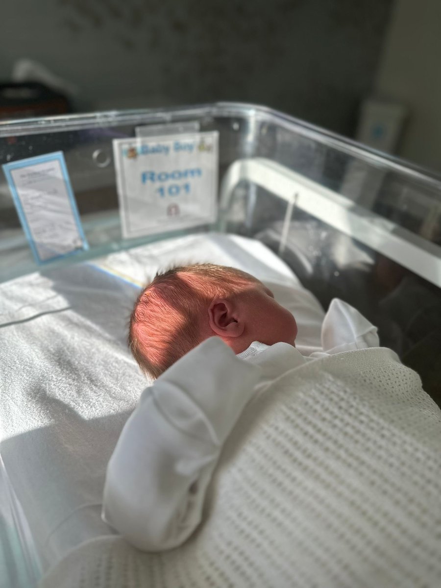 HKane's tweet image. Welcome to the world Henry Edward Kane. 20/8/2023. Love you baby boy! 💙👶🏼