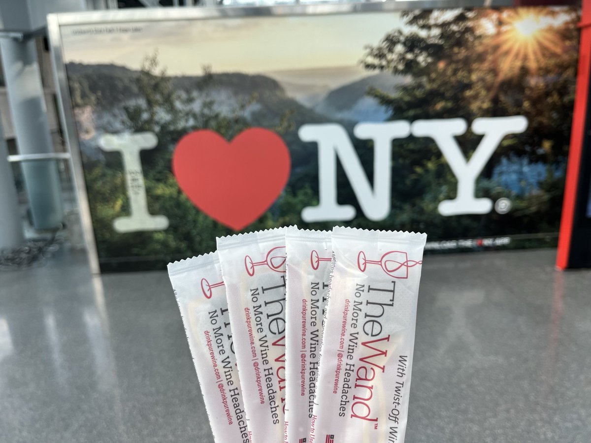 Greg_Anderson1's tweet photo. A great week for Team PureWine in NYC! Always gratifying to hear so many stories from customers who say PureWine is making a difference! #NoMoreWineHeadaches #NYNow #Ink48 @DrinkPureWine @nynowmarket https://t.co/yICmFnpFBt