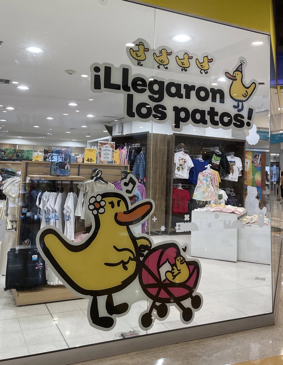 cuando estoy en el gimnasio y entran los manes que gritan y gimen cuando están levantando pesas