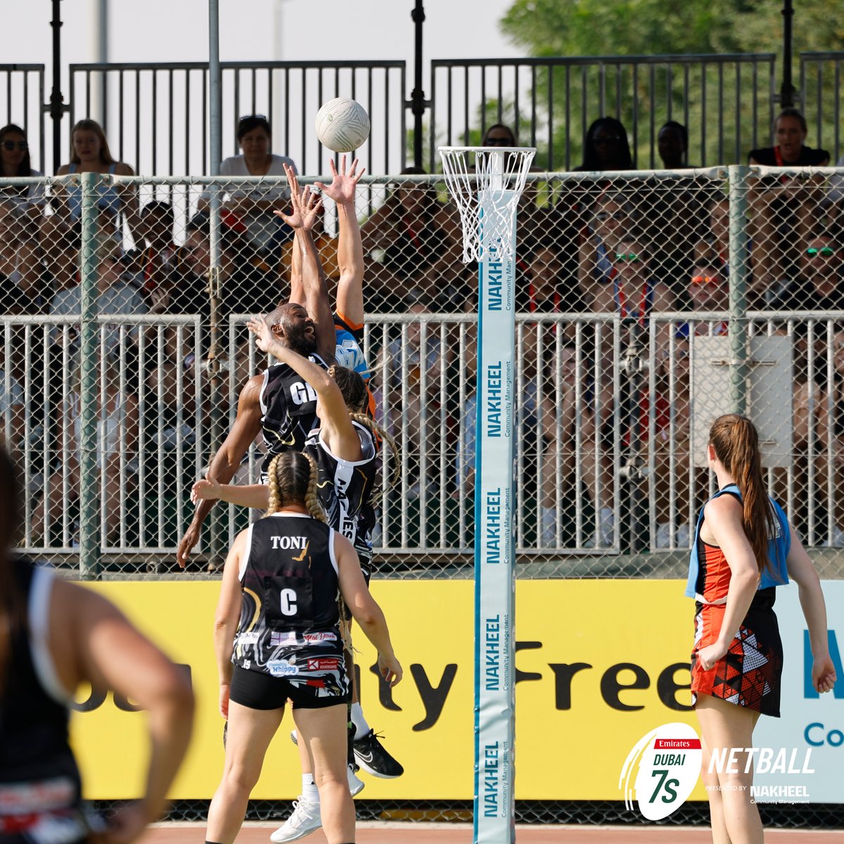 Dubai7s's tweet image. Hands up if you're ready for Netball to return in December 🙋‍♀️ 🙋‍♂️ 

#Dubai7s #Netball7s #Netballers #Nakheelcommunities #madeforliving
@NakheelOfficial @NKLCommunities