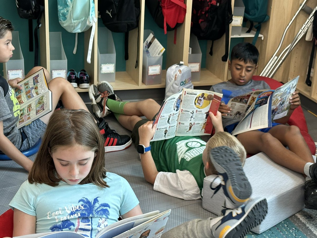 We are loving exploring the flexible work areas in our new classroom!!