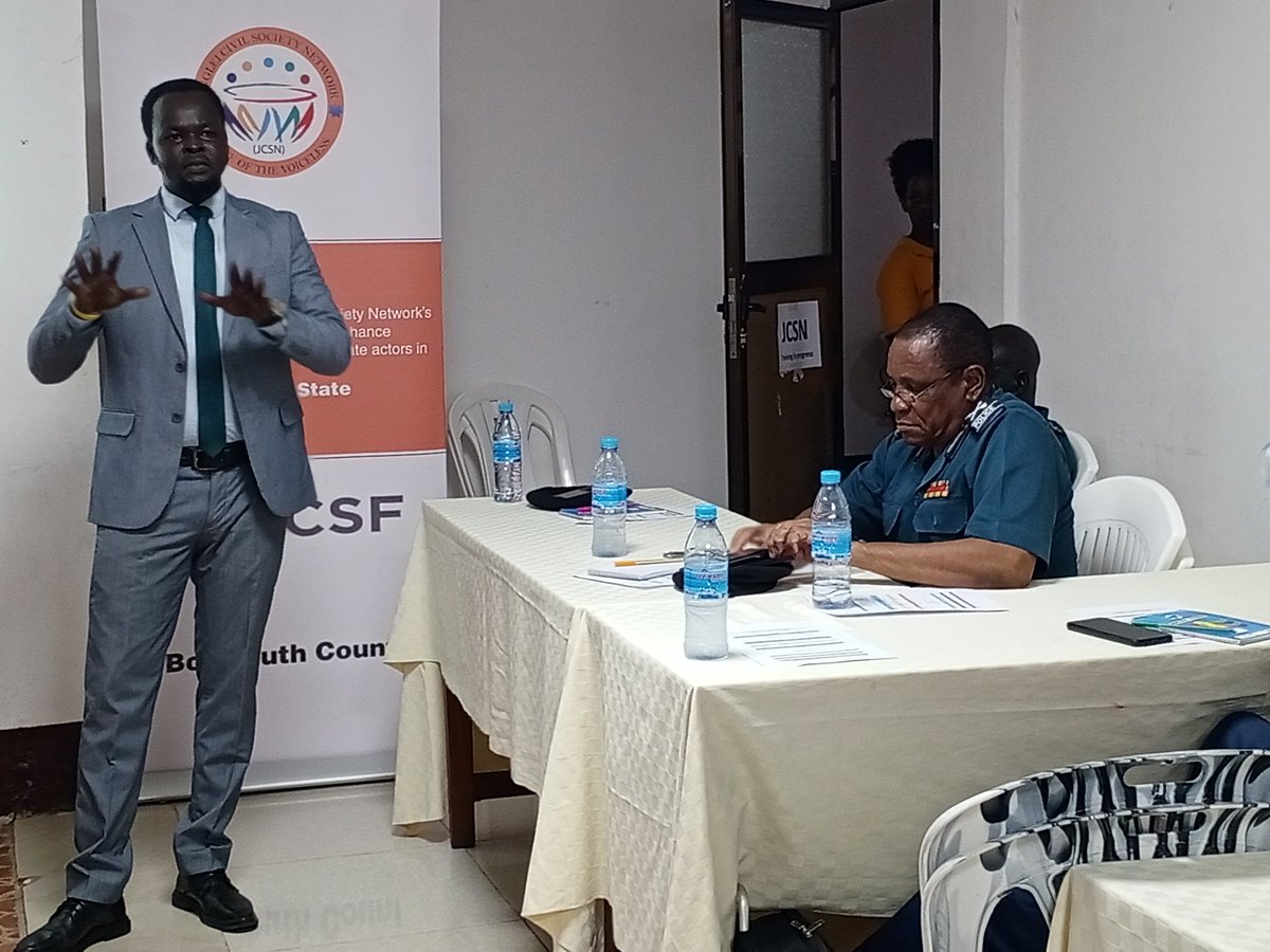 boldengdit's tweet photo. Workshop involving Jonglei State Security Organs &amp; CSOs on the roles of Civil Society in Nation building, organized by Jonglei Civil Society Network #JCSN with support from #CSF facilitated by @AyuelDavid and @PatrickGodi

#Security_CSOcoxistence #Day1 #SabahJedid @kidakifayaSS https://t.co/kHBgkqebTW