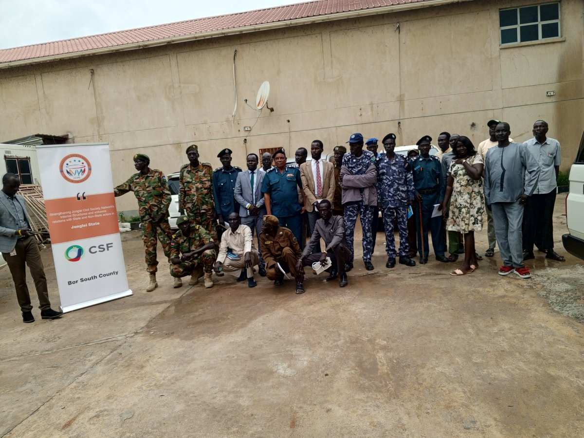 boldengdit's tweet photo. Workshop involving Jonglei State Security Organs &amp; CSOs on the roles of Civil Society in Nation building, organized by Jonglei Civil Society Network #JCSN with support from #CSF facilitated by @AyuelDavid and @PatrickGodi

#Security_CSOcoxistence #Day1 #SabahJedid @kidakifayaSS https://t.co/kHBgkqebTW