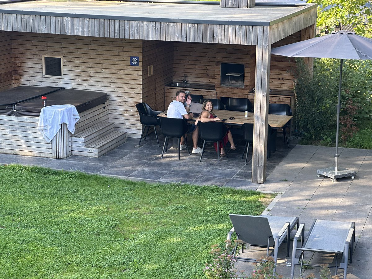 Willem_Wigman::tweets.phtml tweet media