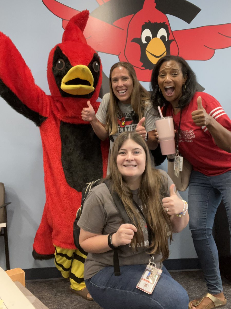 Ms_Scoggin's tweet photo. Before the First Day of School VS. 
After the First Day of School
#Back2school @CardinalRidgeES https://t.co/2gSjtHC4Dr