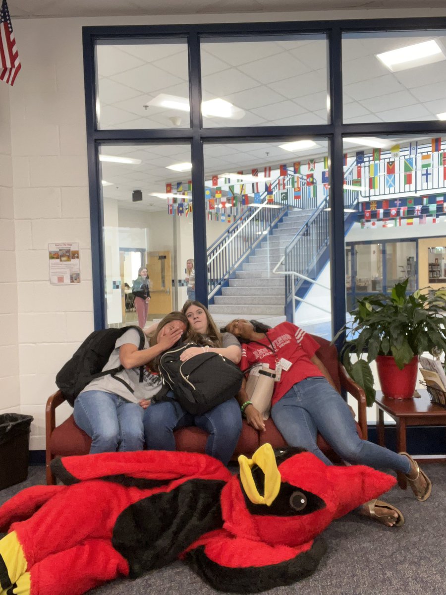 Ms_Scoggin's tweet photo. Before the First Day of School VS. 
After the First Day of School
#Back2school @CardinalRidgeES https://t.co/2gSjtHC4Dr