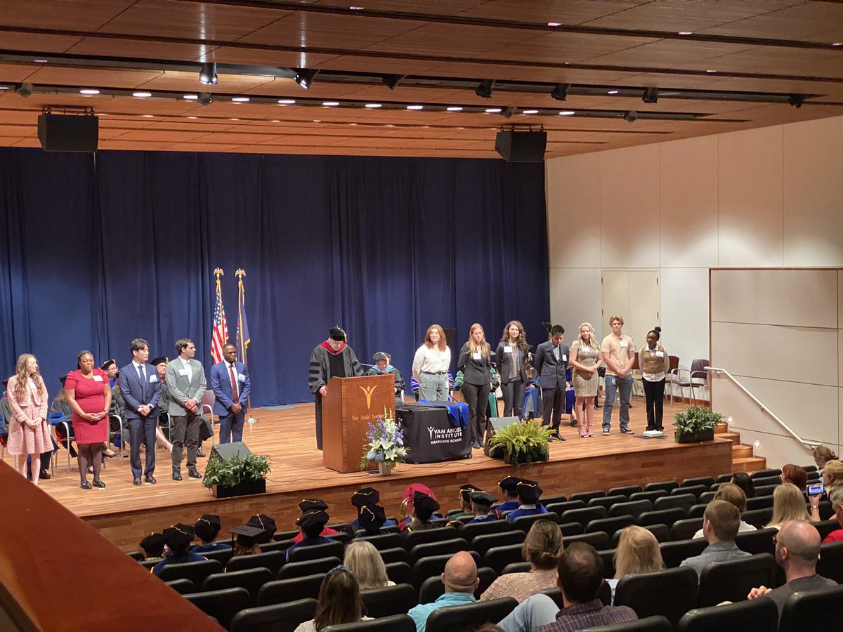 Welcoming our newest cohort! Welcome to our 12 newest students in our PhD program! 

#PhDinMolecularandCellularBiology @VAInstitute #biomedicalsciences #futurebiomedicalleaders 🧬🧫🔬🧪