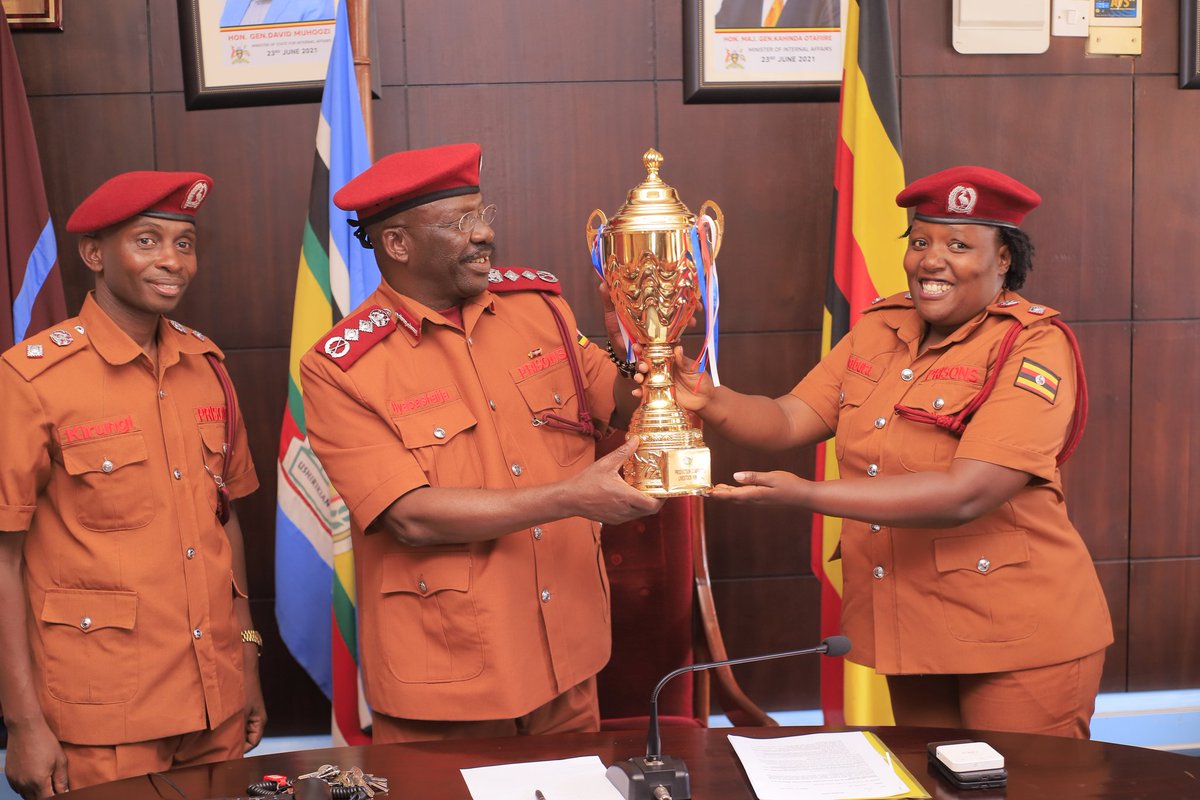 In a moment of celebration, the Commissioner General of Prisons, Can. Dr. Johnson Byabashaija received the coveted trophy at Prisons Headquarters. This honor came after the UPS emerged victorious at the 29th National Agricultural Show held at the picturesque Source of the Nile.