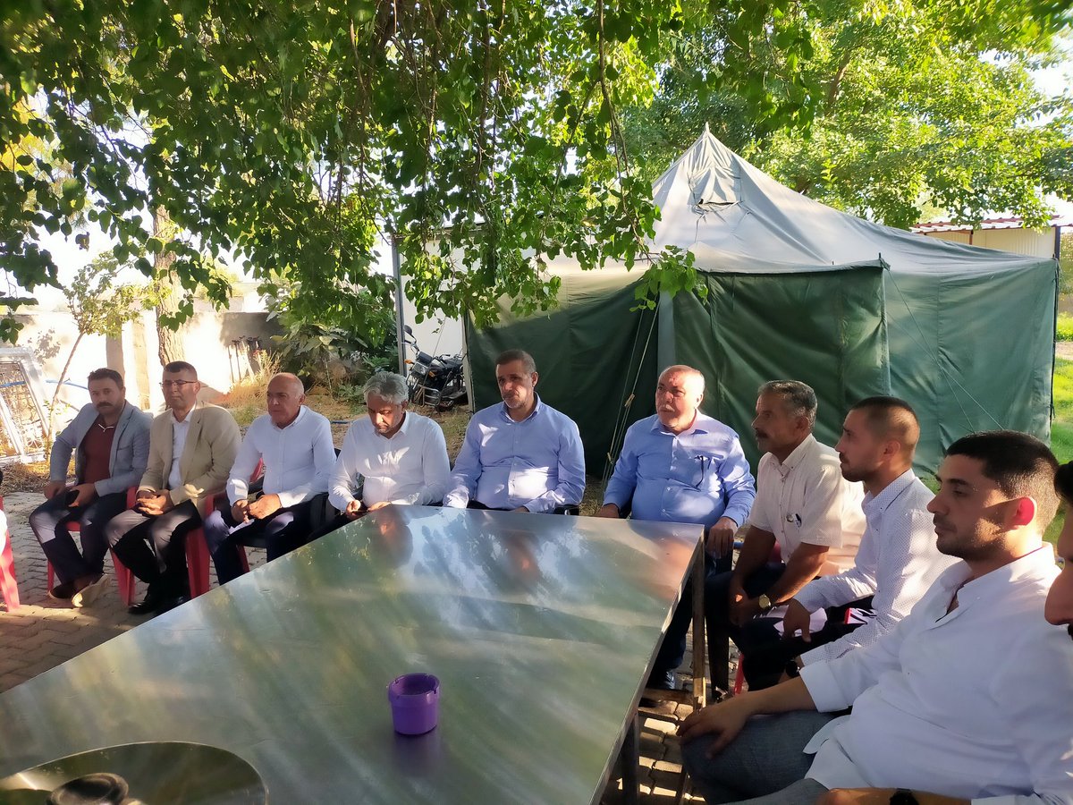 AK Parti Gaziantep Milletvekilimiz Sayın <a href="/irfancelikaslan/">İrfan Çelikaslan</a>, İl Teşkilat Başkanımız Sayın Ahmet Doğan ve İl Teşkilatı, Belediye Başkan Vekilimiz Sayın Yakup Bahar ve ilçe teşkilatımız ile birlikte Kırışkal ve Mesthüyük mahallemizi ziyaret ettik.