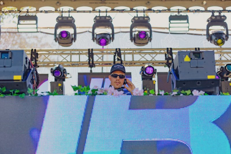 qromag's tweet photo. On Friday, @subrinse played @Deep_Tropics - QRO photos: https://t.co/YssNhzcb0d https://t.co/2jHBERl7sG