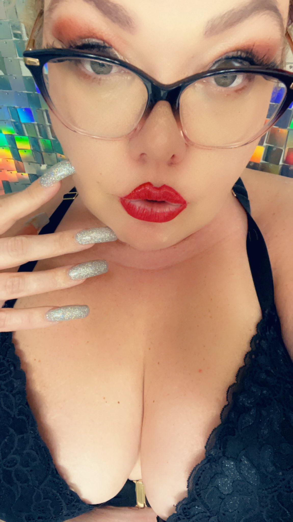 A daily dose of me 🥰 it’s your blessing to see a goddess this morning https://t.co/7zS4SjgOk7