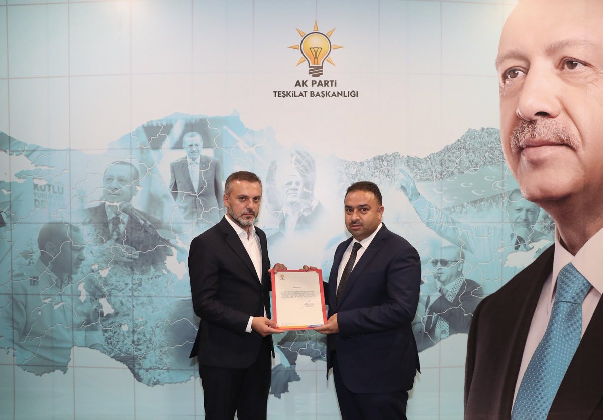 AKGMTeskilat's tweet photo. Diyarbakır ilimizin Kayapınar İlçe Başkanlığına Sn. Mehmet İhsan Aytekin atanmıştır. 

Bugüne kadar göstermiş olduğu özverili çalışmalarından ve gayretlerinden dolayı Sn. Uğur Delidere’ye teşekkür ediyor, yeni görevlendirilen ilçe başkanımıza muvaffakiyetler diliyoruz. https://t.co/YOXQ54hDfU