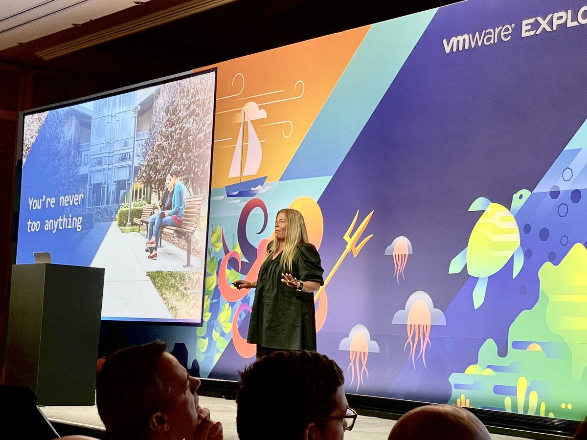 LeylaSeka's tweet image. An amazing morning kicking of @VMwareTanzu keynote &amp;amp; all the awesomeness that is #Springone —thanks for having me.  And remember…you are never “too” anything!