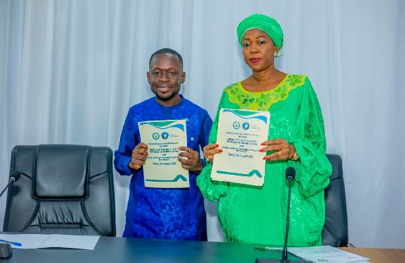 AfriSQuareEntmt's tweet photo. Sierra Leone First Lady, YAWC Sign MOU to host Young African Women’s Congress in Freetown.... Click here to read more ===> 👇👇👇

https://t.co/E4O0LanzOF https://t.co/8SR7JSXQI1