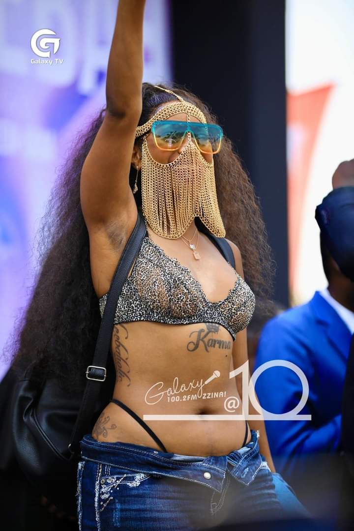 SoniaBobi's tweet photo. The Queen her self 🤗🤗 https://t.co/a1uMXDyfRa